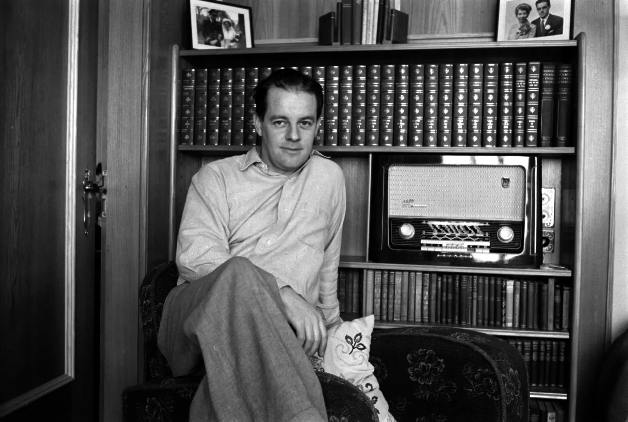 Алистер Маклин