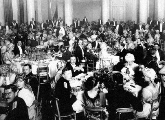 Иллюстрация к книге — Дети луны [Children-of-the-moon-27.jpg]