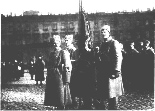 Иллюстрация к книге — Гражданская война в России 1917 - 1922. Красная Армия [Red-Army-02.jpg]