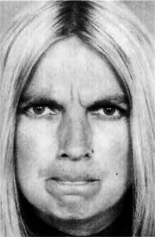 Иллюстрация к книге — Узнай лжеца по выражению лица [Explore-the-liars-expression-151.jpg]