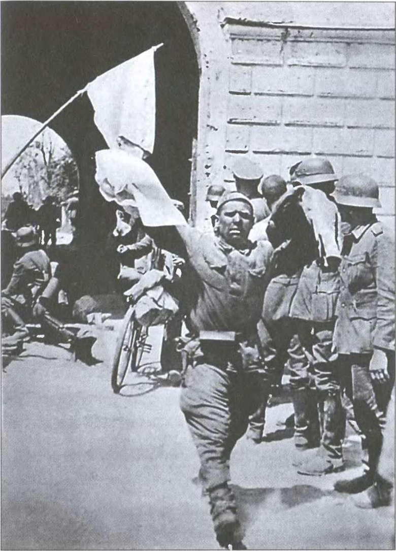 Иллюстрация к книге — Брестская крепость [img_20.jpg]