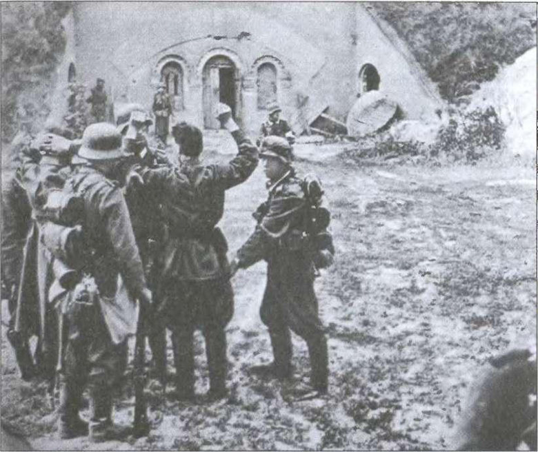 Иллюстрация к книге — Брестская крепость [img_22.jpg]