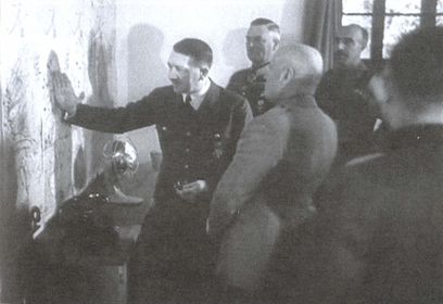 Иллюстрация к книге — Поворот под Москвой [i_010.jpg]