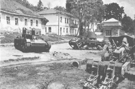 Иллюстрация к книге — Порядок в танковых войсках? Куда пропали танки Сталина [i_010.jpg]