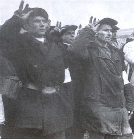 Иллюстрация к книге — Русские эсэсовцы [i_012.jpg]