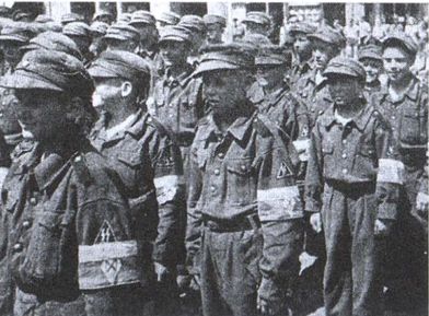 Иллюстрация к книге — Русские эсэсовцы [i_027.jpg]