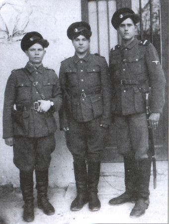 Иллюстрация к книге — Русские эсэсовцы [i_030.jpg]