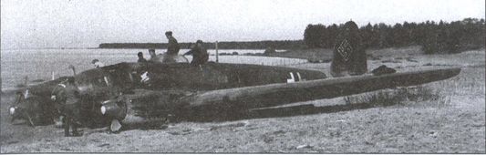 Иллюстрация к книге — Советские ВВС против кригсмарине [i_044.jpg]