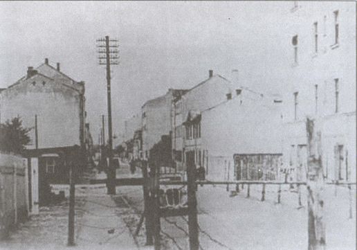 Иллюстрация к книге — Холокост в Латвии. «Убить всех евреев!» [i_019.jpg]