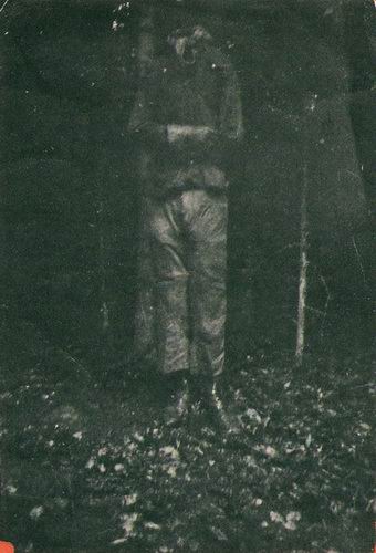 Иллюстрация к книге — Дом странных детей [i_002.jpg]