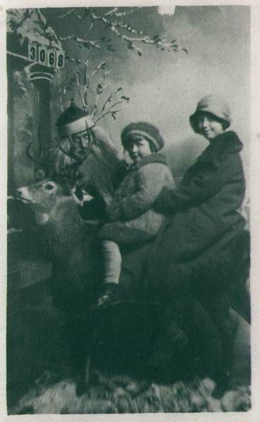 Иллюстрация к книге — Дом странных детей [i_044.jpg]