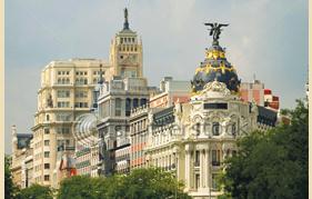 Иллюстрация к книге — Женщины и мужчины в дружбе и любви. Мадридский треугольник [i_005.jpg]