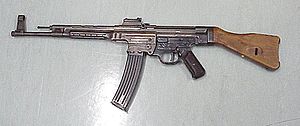 Иллюстрация к книге — Мастер-снайпер [stg44.jpg]