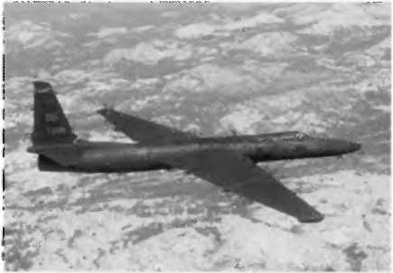 Иллюстрация к книге — Голый шпион [i_007.jpg]