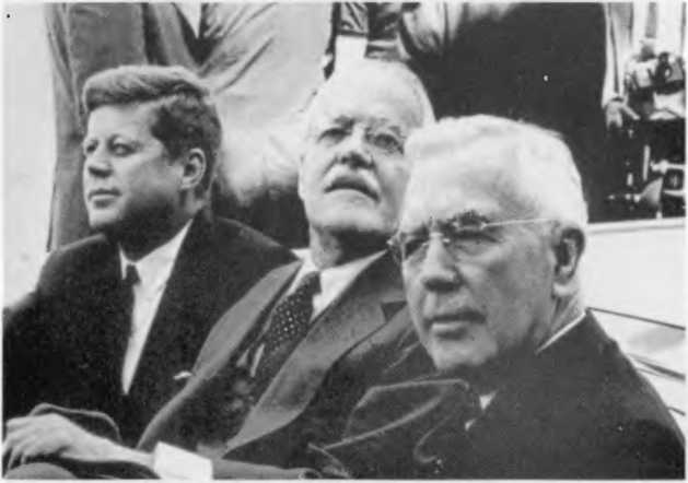 Иллюстрация к книге — Голый шпион [i_034.jpg]