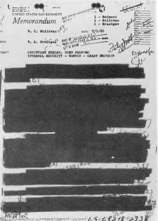 Иллюстрация к книге — Голый шпион [i_046.jpg]