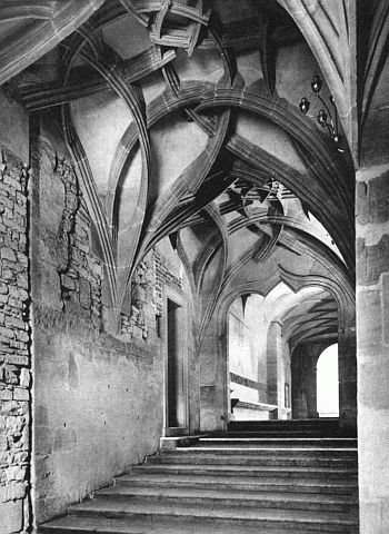 Иллюстрация к книге — Другая история войн. От палок до бомбард [i_087.jpg]