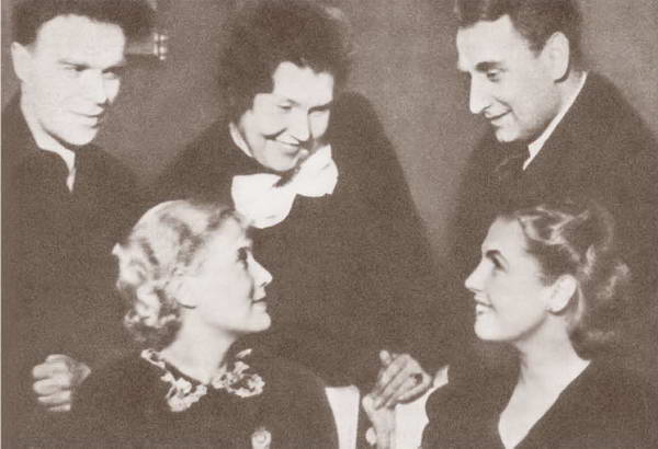 Иллюстрация к книге — Любовь Орлова [_14.jpg]