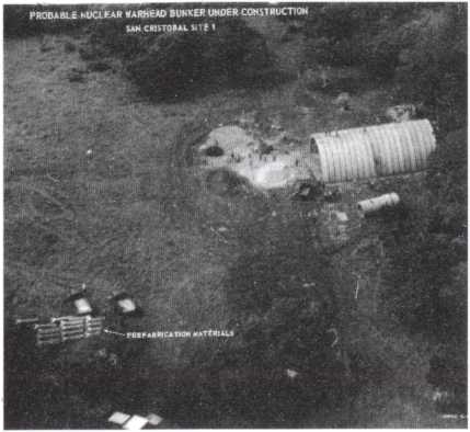 Иллюстрация к книге — Кузькина мать. Хроника великого десятилетия [i_117.jpg]