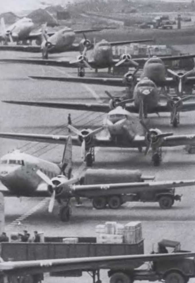 Иллюстрация к книге — Против всех [i_033.jpg]