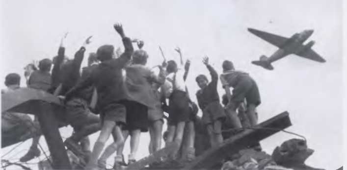 Иллюстрация к книге — Против всех [i_035.jpg]