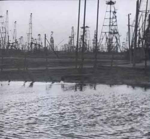 Иллюстрация к книге — Против всех [i_093.jpg]