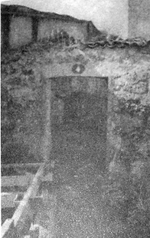 Иллюстрация к книге — Прекрасная Отеро [pic_1.jpg]