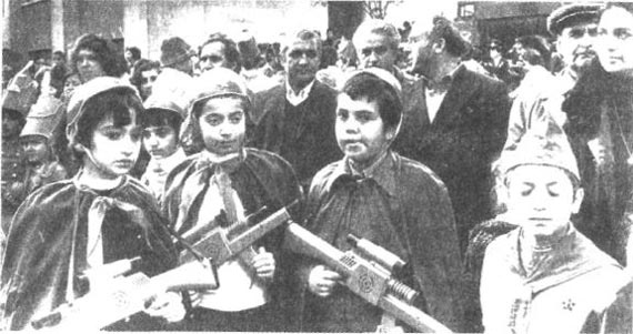 Иллюстрация к книге — Детство Левы [i_013.jpg]