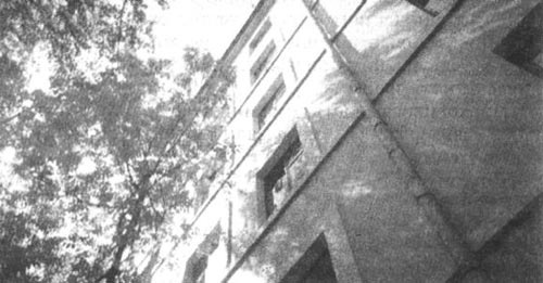 Иллюстрация к книге — Детство Левы [i_016.jpg]