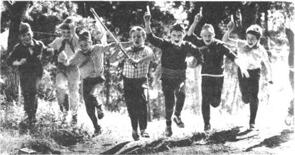 Иллюстрация к книге — Детство Левы [i_023.jpg]