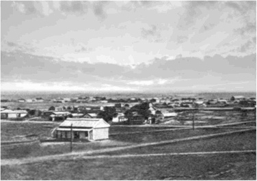 Иллюстрация к книге — Буденный [i_002.jpg]