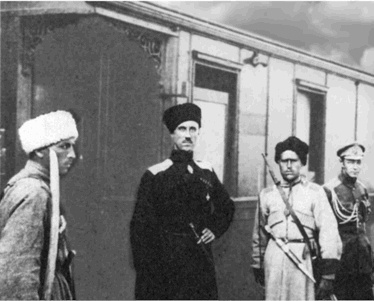 Иллюстрация к книге — Буденный [i_024.jpg]