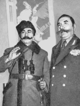 Иллюстрация к книге — Буденный [i_051.jpg]