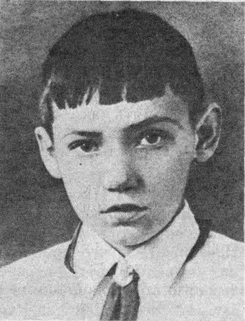 Иллюстрация к книге — Блокадная книга [_13.jpg]