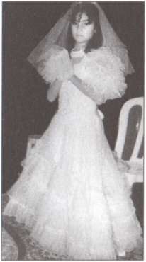 Иллюстрация к книге — Террор на пороге [i_015.jpg]