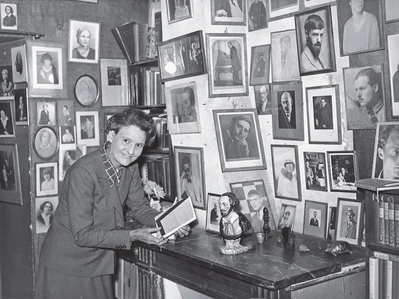 Иллюстрация к книге — Лучшая на свете прогулка. Пешком по Парижу [Autogen_eBook_id4.jpg]