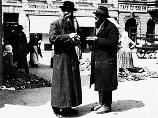 Иллюстрация к книге — Тайная миссия Третьего Рейха [i_012.jpg]