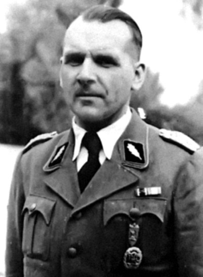 Иллюстрация к книге — Тайная миссия Третьего Рейха [i_082.jpg]