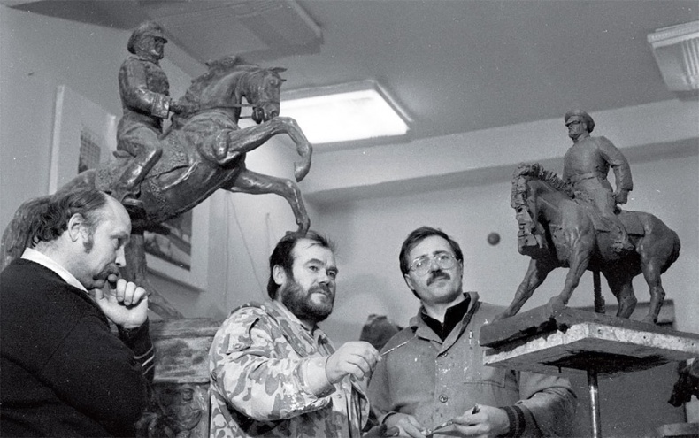 Иллюстрация к книге — Ебург [i_061.jpg]