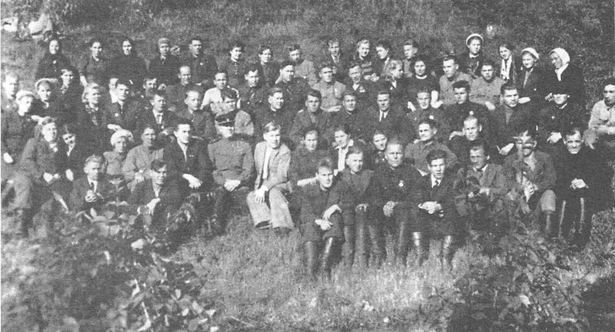 Иллюстрация к книге — Русские диверсанты против "кукушек" [i_042.jpg]