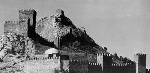 Иллюстрация к книге — Киммерийская крепость [i_015.jpg]