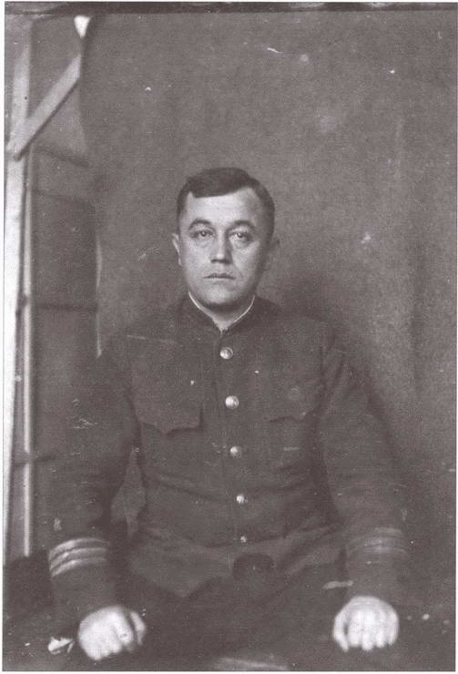 Иллюстрация к книге — Отсеки в огне [i_009.jpg]