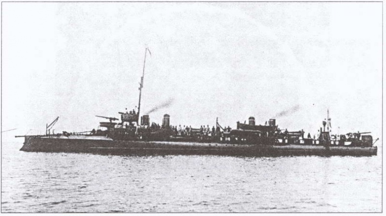 Иллюстрация к книге — Последние герои империи [i_015.jpg]