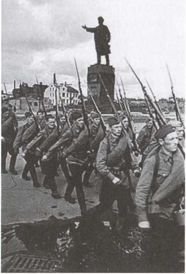 Иллюстрация к книге — Ложь от Советского Информбюро [i_009.jpg]