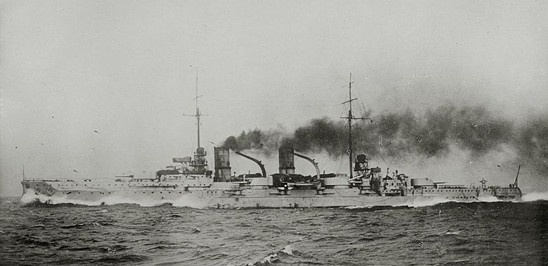 Иллюстрация к книге — Дредноуты [i_006.jpg]