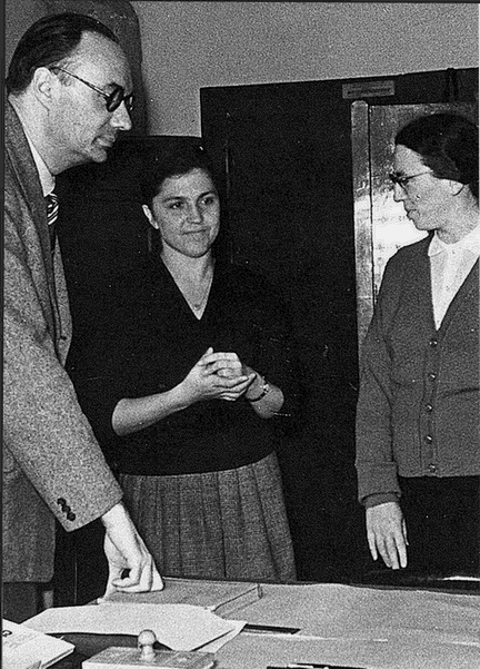 Иллюстрация к книге — Антисоветский роман [i_016.jpg]