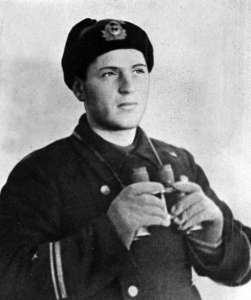 Иллюстрация к книге — Зенитная цитадель "Не тронь меня!" [i_008.jpg]