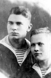 Иллюстрация к книге — Зенитная цитадель "Не тронь меня!" [i_017.jpg]