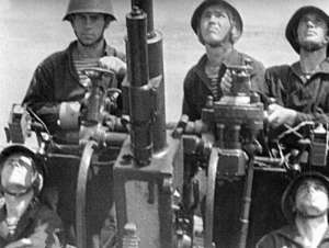 Иллюстрация к книге — Зенитная цитадель "Не тронь меня!" [i_027.jpg]