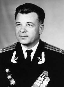 Иллюстрация к книге — Зенитная цитадель "Не тронь меня!" [i_032.jpg]